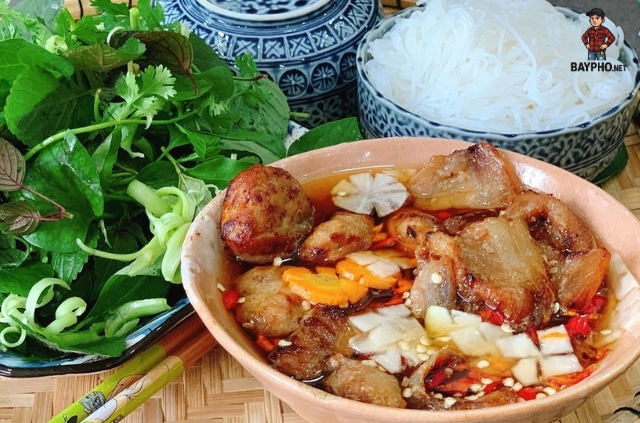 Bún chả không chỉ là một món ăn mà còn là một phần văn hóa ẩm thực của thủ đô